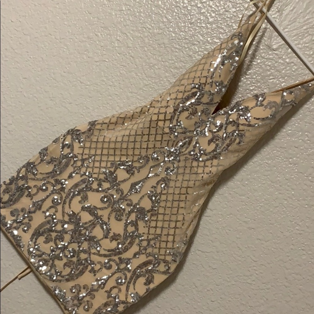 Mini dress
